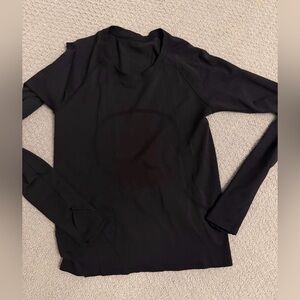 Lulu Lemon Swifty Tech waist length, black size 6